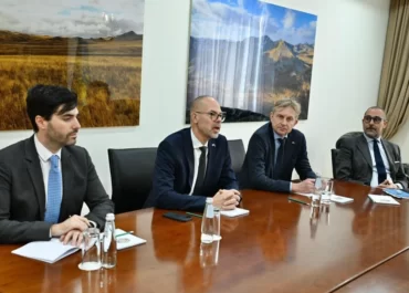 9_image_Kyrg._yaz._11_noyabrya_Astana_1__gzav