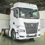 В России начали выпускать седельные тягачи повышенной мощности