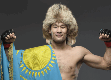 Рахмонов назвал условия и сроки боя за титул UFC против Махачева