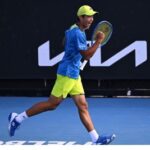 Казахстанский теннисист вышел в полуфинал юниорского Australian Open