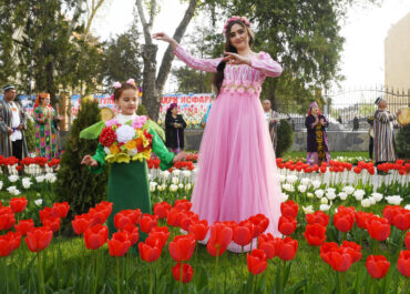 «Сайри гули лола»: в апреле в Таджикистане пройдёт фестиваль цветов
