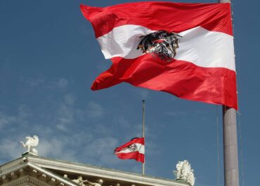 В Австрии требуют отставки министра иностранных дел из-за помощи Украине