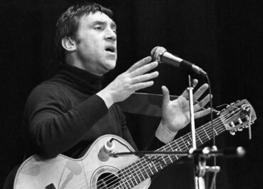 telegram-cloud-photo-size-2-5456225852279427543-y