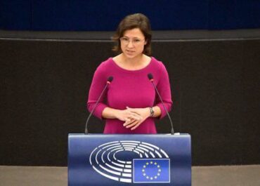 telegram-cloud-photo-size-2-5260428772974990011-x