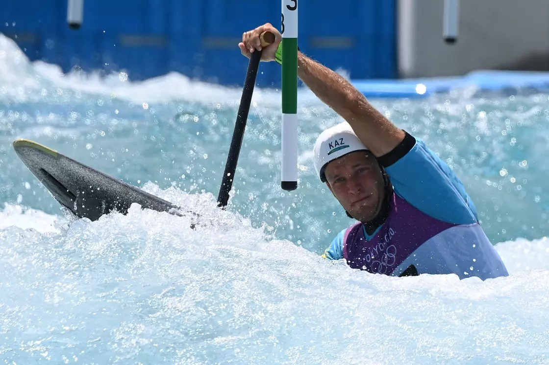 Казахстанский гребец выиграл золото на турнире в Таиланде