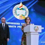 Душанбеде Тәжікстан баспасөзі күніне орай салтанатты жиын өтті.