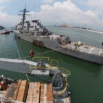 КСИР заявил об уничтожении американского эсминца ракетами в Индийском океане