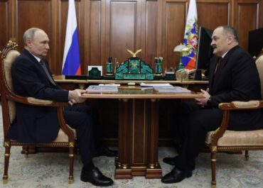 telegram-cloud-photo-size-2-5287236876504863453-y