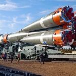 На Байконуре установили ракету для запуска к МКС