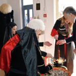 Президент ознакомился с деятельностью павильона национальных культурных центров в Ташкенте