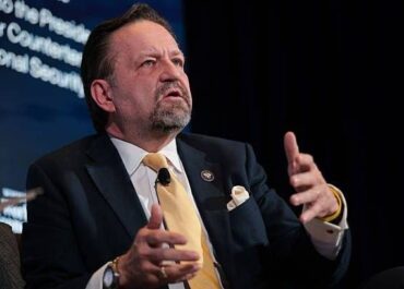 هشدار دیگر آمریکا به طالبان: ترامپ تا آزادی همه آمریکایی‌ها آرام نخواهد نشست