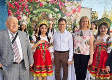 telegram-cloud-photo-size-2-5343666952863421240-y