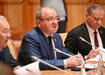 telegram-cloud-photo-size-2-5348333426240590366-y