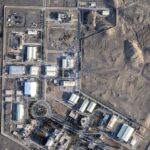 США и Израиль нанесли удары по ядерным объектам Ирана 