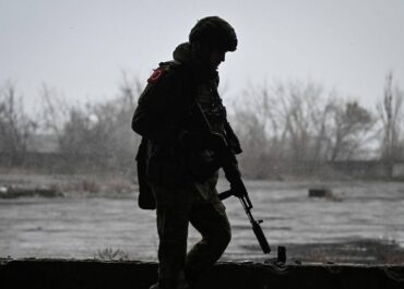 telegram-cloud-photo-size-2-5355280643216053697-y