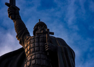 Муром: древний свидетель русской истории и родина былинного богатыря