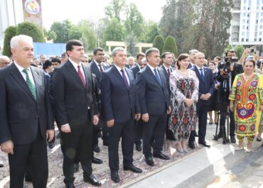 «Сайри гули лола» — ҷашни зебоӣ ва ободонӣ дар Тоҷикистон