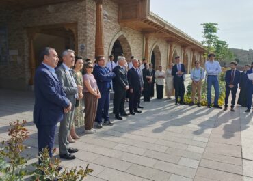 Сенаторы Франции в Худжанде: визит в древнюю крепость стал площадкой для культурного диалога