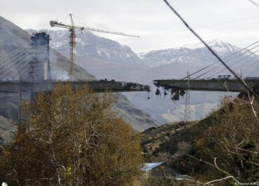 США нанесли удар по мосту под Тегераном