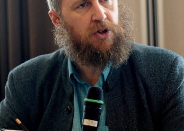 telegram-cloud-photo-size-2-5377772923088737710-y