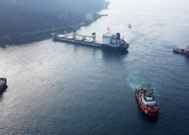 Иран планирует ввести плату за проход судов через Ормузский пролив