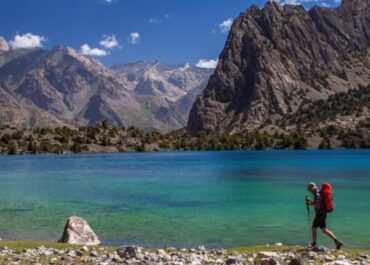 telegram-cloud-photo-size-2-5384276762000299506-x