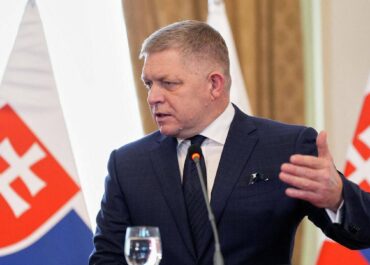 В России заявили о готовности принять премьера Словакии ко Дню Победы