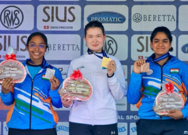 Казахстанская юниорка Асылым Жакия выиграла золото чемпионата мира по стрельбе