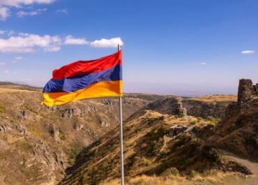 Армения голосует: выборы, которые называют референдумом о будущем страны