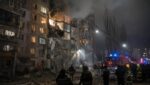 Один человек погиб и девять пострадали из-за удара БПЛА по дому в Орле
