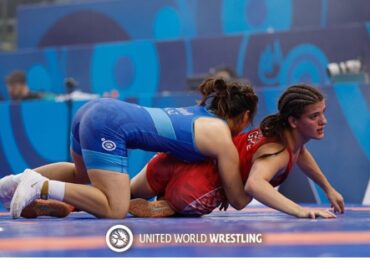 Казахстанка завоевала серебро на чемпионате мира по борьбе до 17 лет