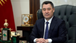 Садыр Жапаров поздравил кыргызстанцев с Днем знаний