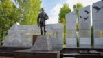 В Кирове открыли Аллею Славы в память об участниках СВО