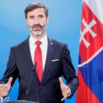 Глава МИД Словакии призвал восстановить каналы связи с Россией