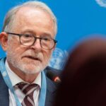 Пять лет без средней школы: Беннетт заявил о потерянном поколении афганских девочек
