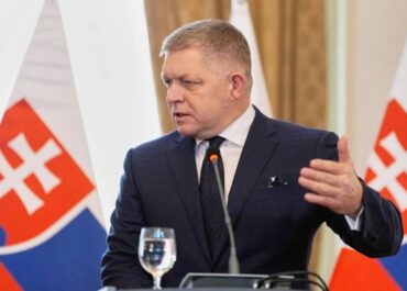 Премьер-министр Словакии призвал к возобновлению переговоров по Украине