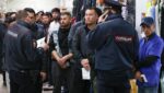 Таджикских мигрантов предупредили об ужесточении правил выдворения из России