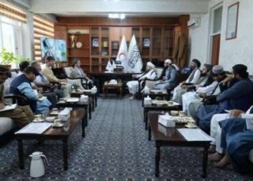 Afg'onlarga oyoqqa turishga yordam berish: Avstriya va Daniya afg'onistonlik qaytganlar uchun dasturni ishga tushirdi