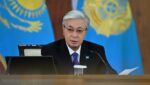 Токаев поздравил казахстанцев с Днем Республики и обозначил приоритеты развития страны